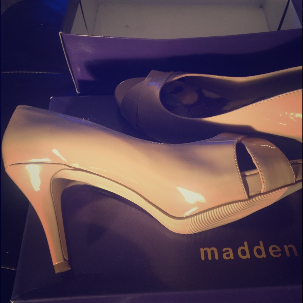 Madden girl pump- “Gertie” size 10. NIB.